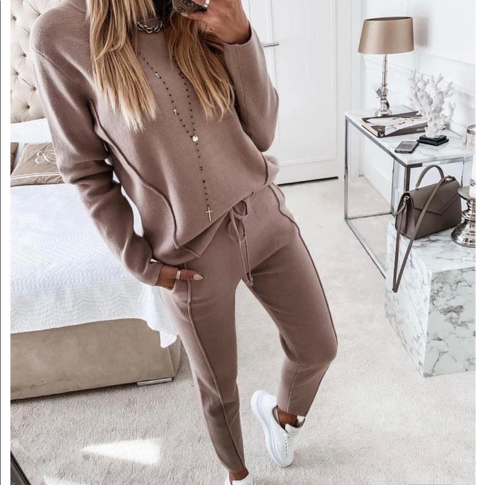 Brown/Mauve sweater and leggings set